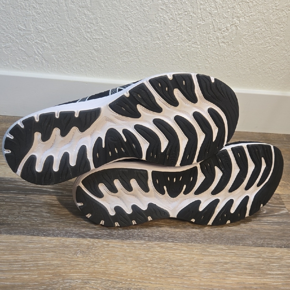 ASICS Black and White Athletic Sneakers - Picture 7 of 11